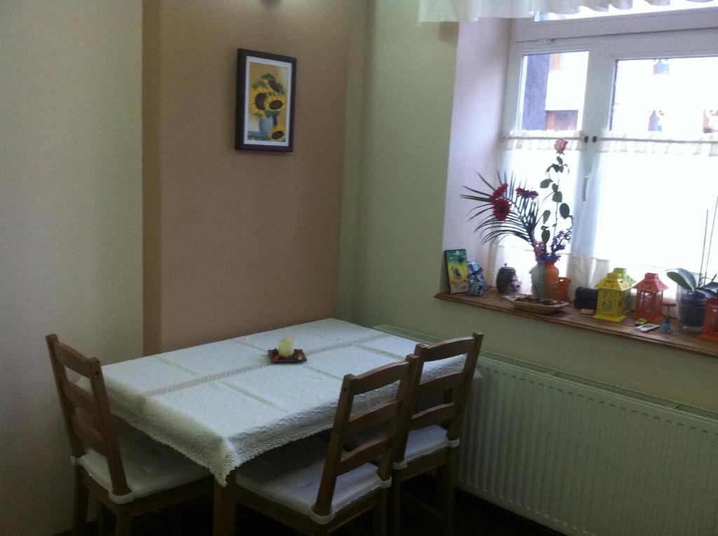 Pension Daciana Bacău Exteriör bild